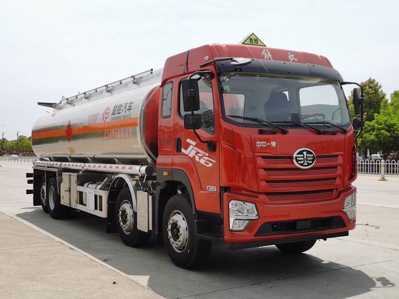 26.67方解放JK6前四后八鋁合金運油車