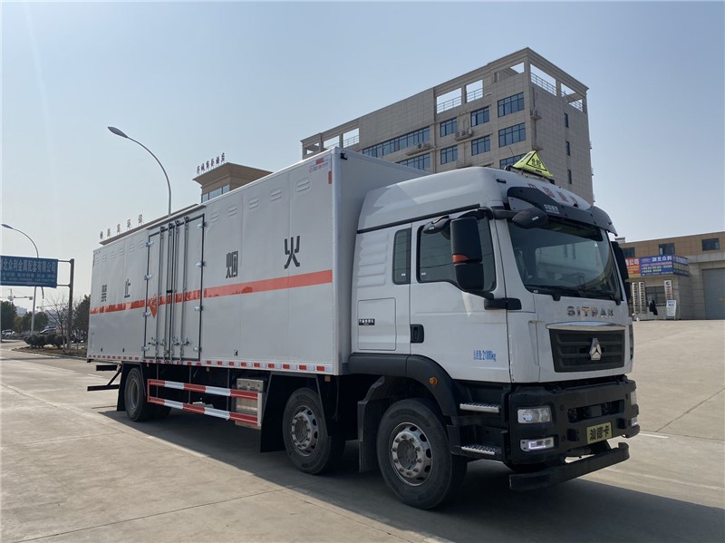 CSC5216XQYZK6型爆破器材運輸車